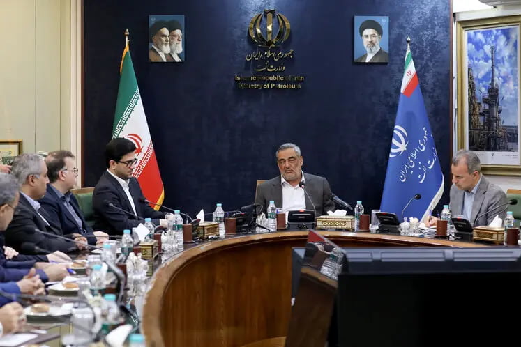 نشست شورای معاونان وزارت نفت